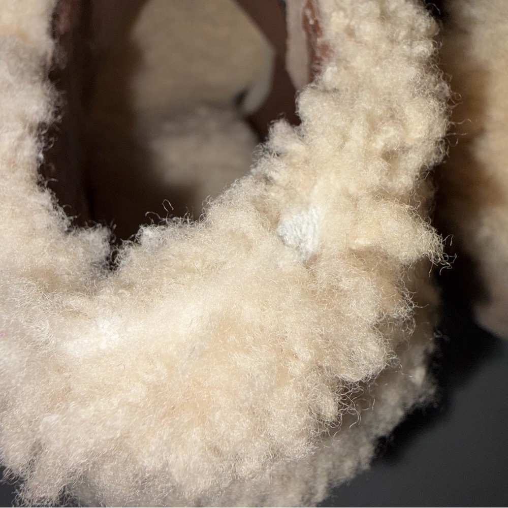 Ugg Georgette Nubuck Leather Sheepskin Shearling Ankle Boots Heels Shoes size 5 - Picture 8 of 10